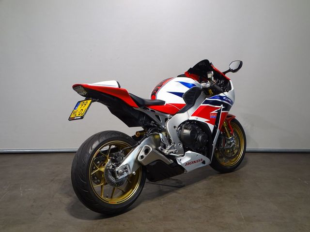 honda - cbr-1000-rr-fireblade-sp
