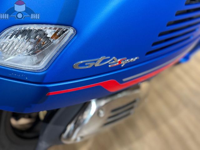 vespa - gts-300-super-sport