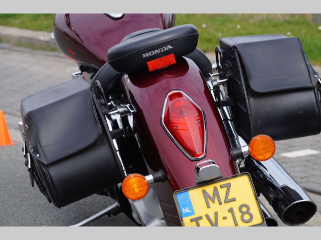 honda - vtx-1300