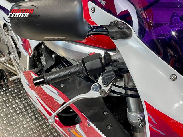 suzuki - gsx-r-750
