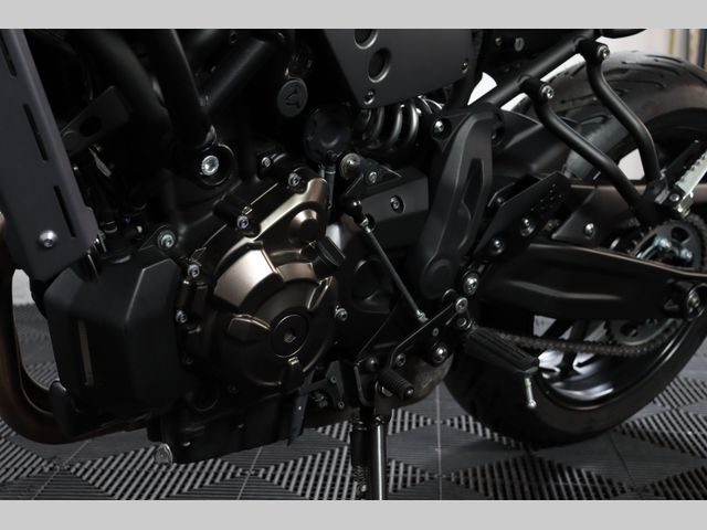 yamaha - xsr-700-abs
