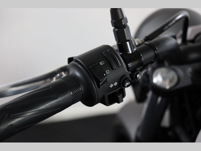 yamaha - xsr-700-abs