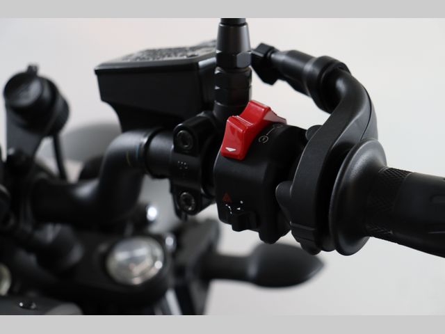 yamaha - xsr-700-abs