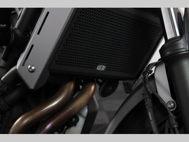 yamaha - xsr-700-abs
