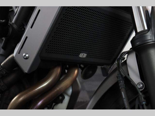 yamaha - xsr-700-abs