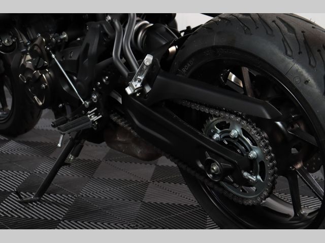yamaha - xsr-700-abs