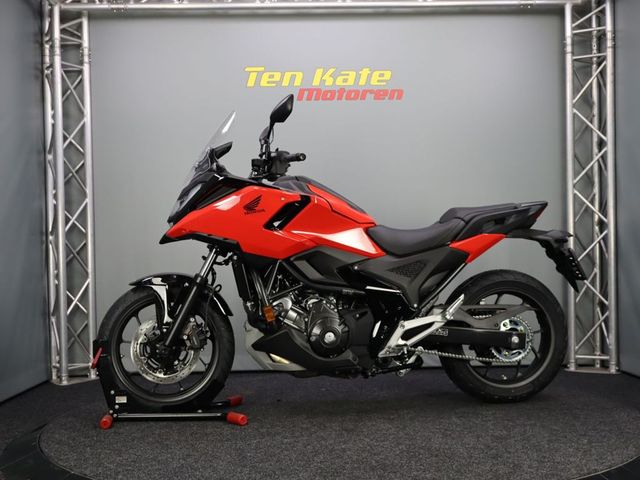honda - nc-750-x-dct