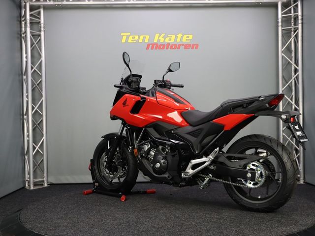 honda - nc-750-x-dct