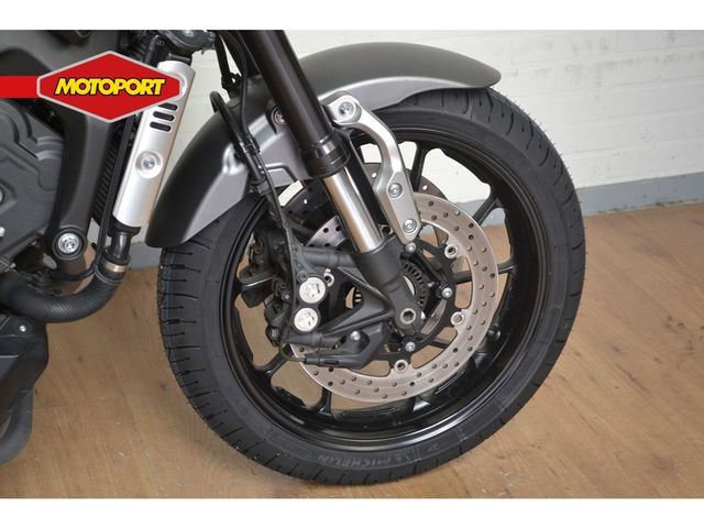 yamaha - xsr-900