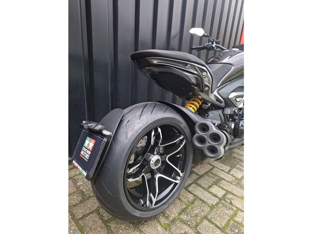 ducati - diavel-v4