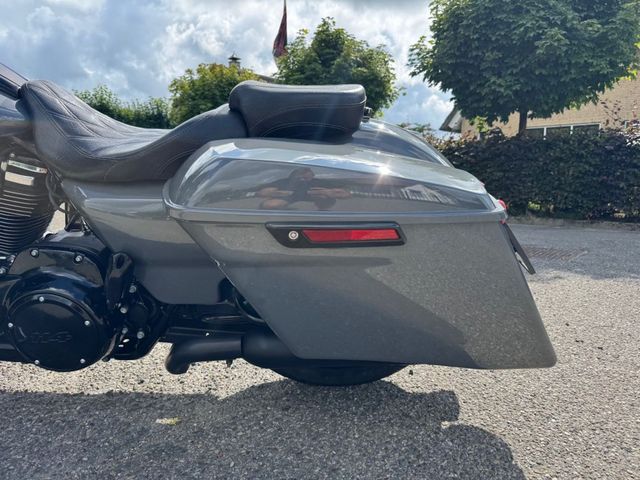 harley-davidson - street-glide-special-flhxs
