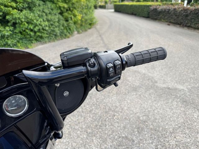 harley-davidson - street-glide-special-flhxs
