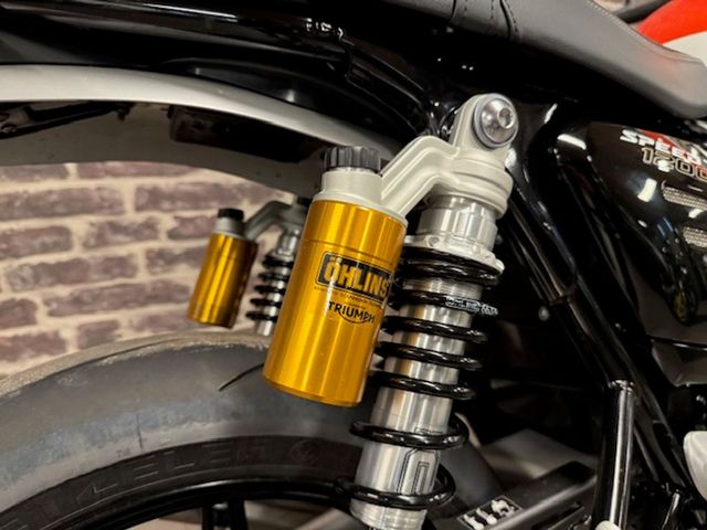 triumph - speed-twin-1200-rs