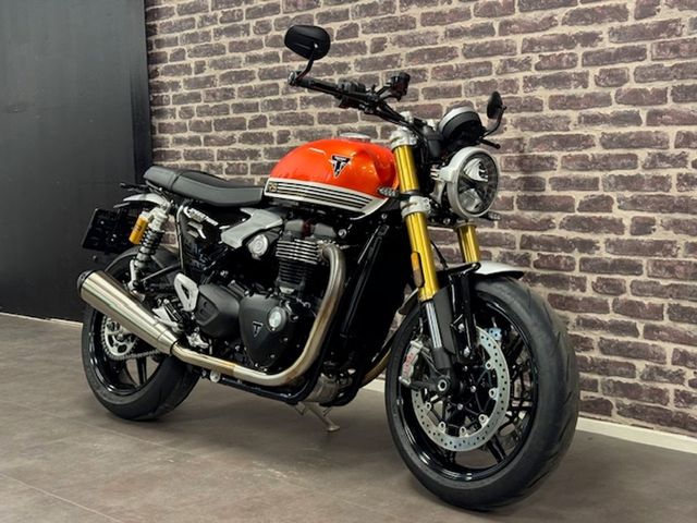 triumph - speed-twin-1200-rs