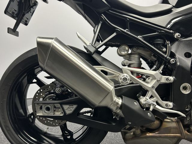 bmw - s-1000-r
