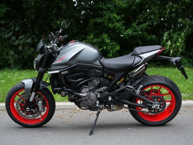 ducati - monster-plus