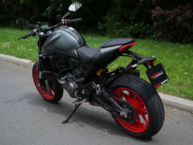 ducati - monster-plus