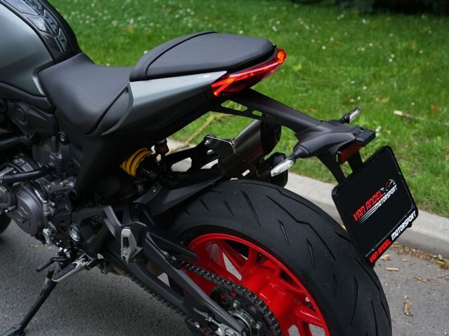 ducati - monster-plus