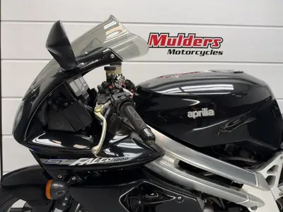 APRILIA SL 1000 FALCO – foto 4