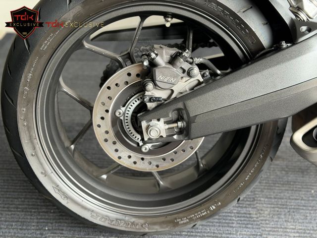 honda - cbr-650-r