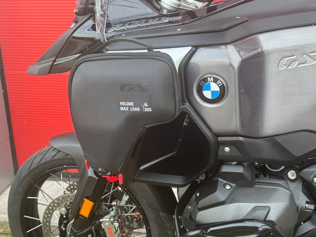 bmw - r-1300-gs-adventure-triple-black