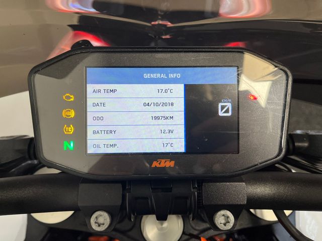 ktm - 1290-super-duke-r