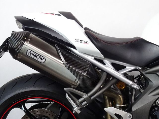triumph - speed-triple-rs