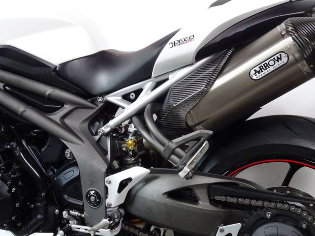 triumph - speed-triple-rs