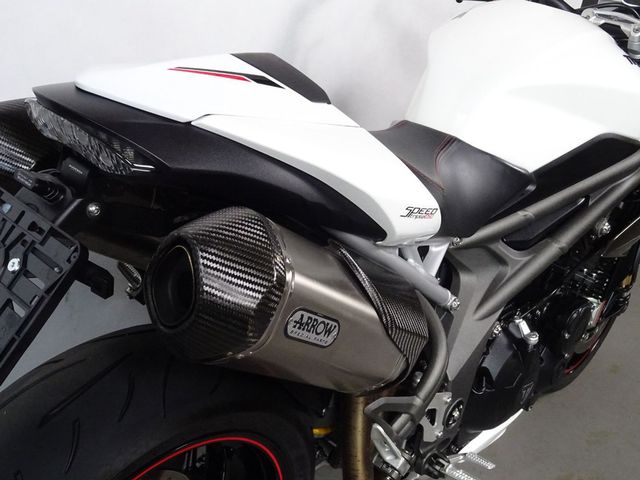 triumph - speed-triple-rs