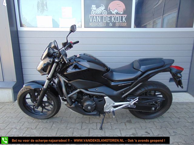 honda - nc-700-s-dct-c-abs