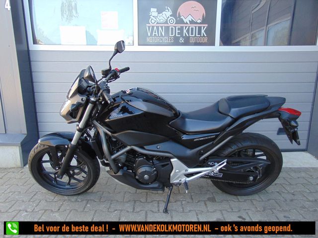 honda - nc-700-s-dct-c-abs