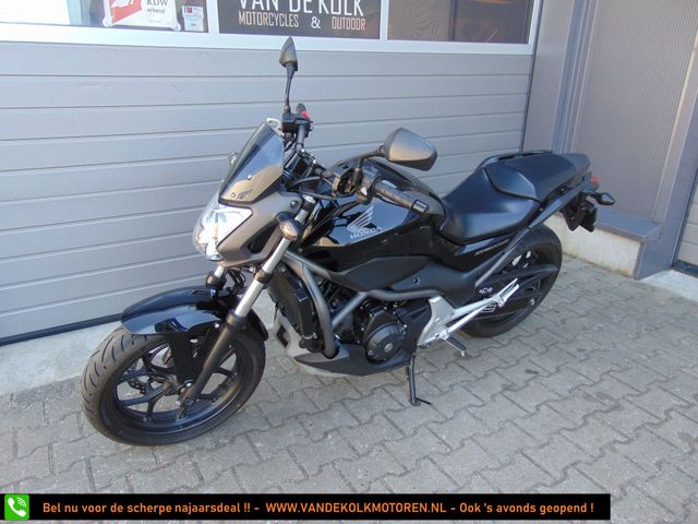 honda - nc-700-s-dct-c-abs