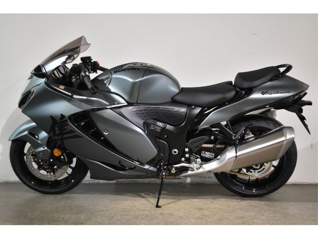 suzuki - gsx-r-1300-hayabusa