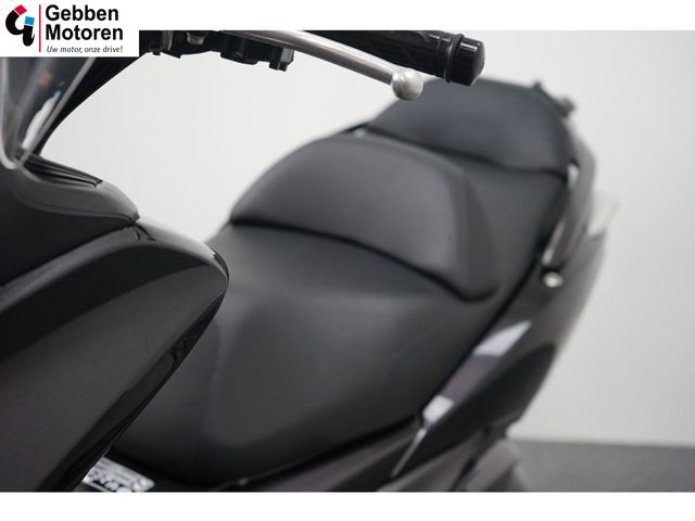 honda - fjs-400-silverwing