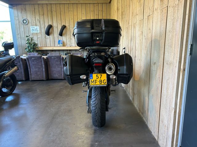 triumph - tiger-1050