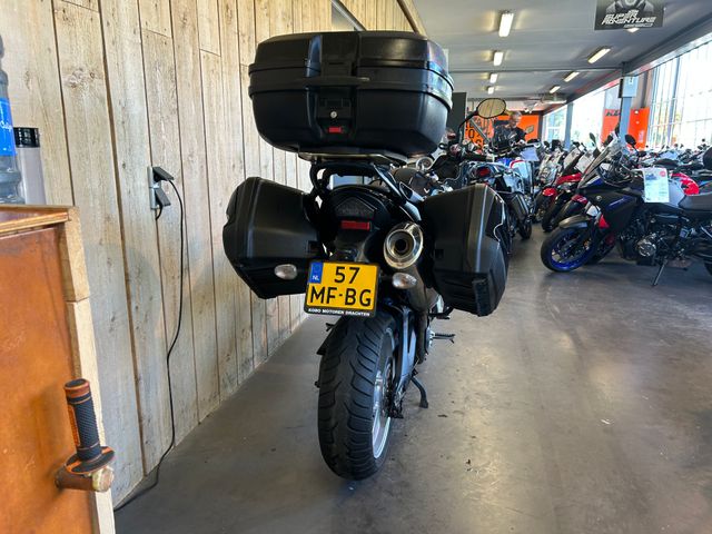 triumph - tiger-1050