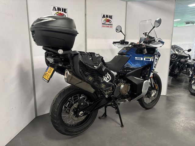 husqvarna - norden-901-expedition