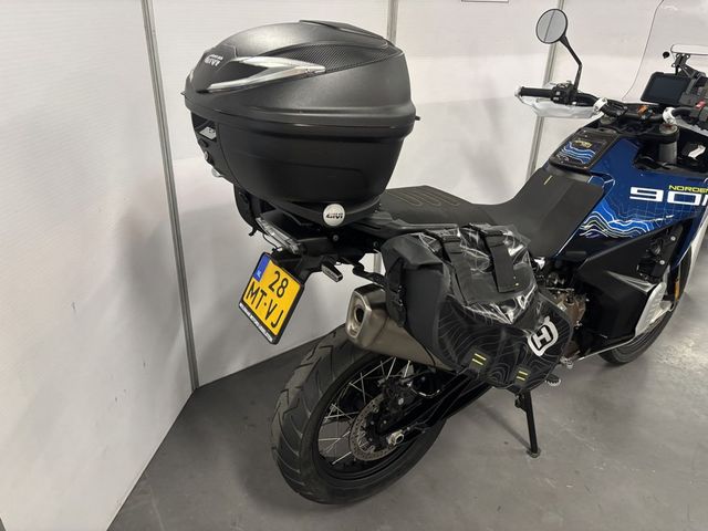 husqvarna - norden-901-expedition