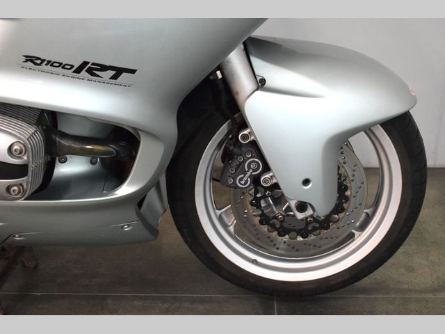 bmw - r-1100-rt