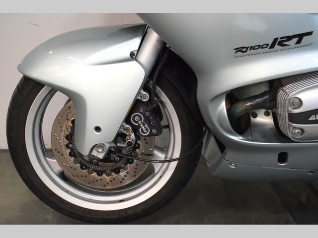 bmw - r-1100-rt