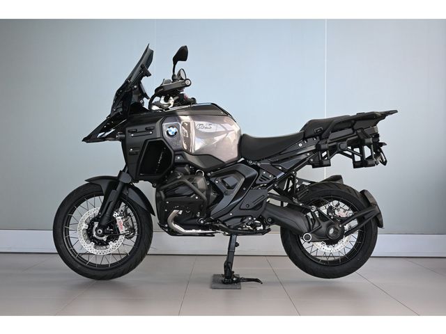 bmw - r-1300-gs-adventure-triple-black