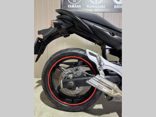 suzuki - sfv-650-gladius