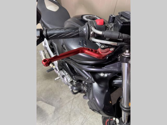 suzuki - sfv-650-gladius