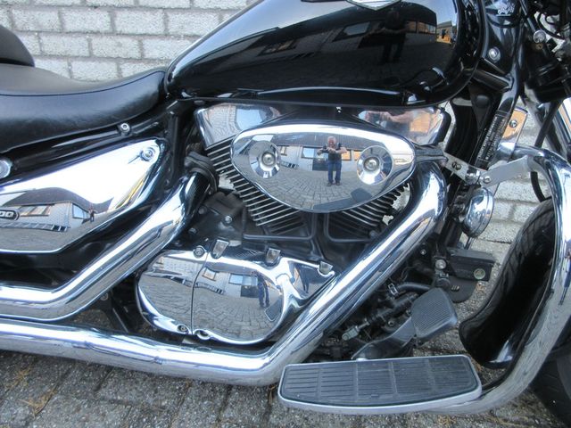 suzuki - vl-1500-lc-intruder