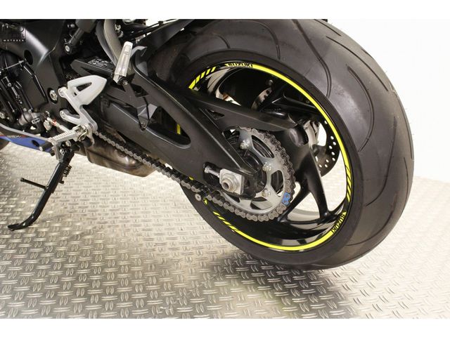 suzuki - gsx-s-950