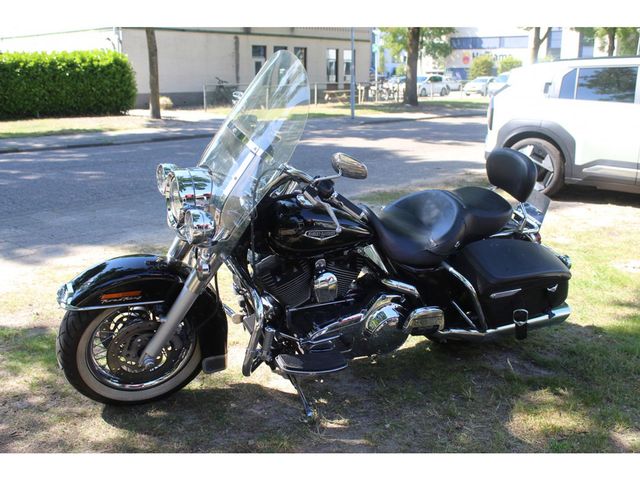 harley-davidson - road-king-classic-flhrc