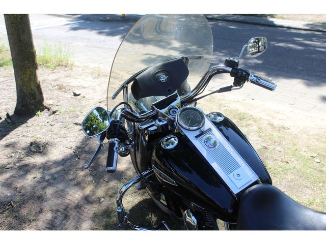 harley-davidson - road-king-classic-flhrc