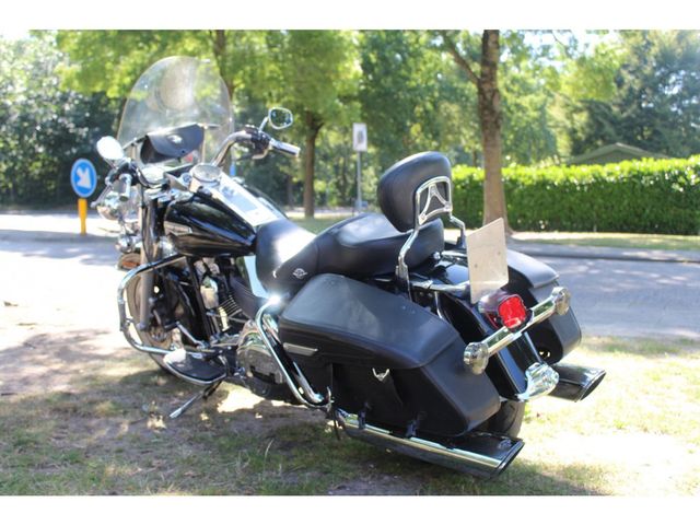 harley-davidson - road-king-classic-flhrc