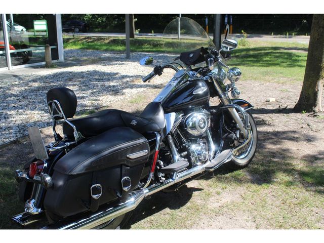 harley-davidson - road-king-classic-flhrc