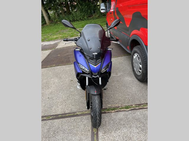 aprilia - sr-gt-200